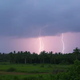 Fortaleza Hit By Storms: Lightning Strikes & Flooding Disrupt City
